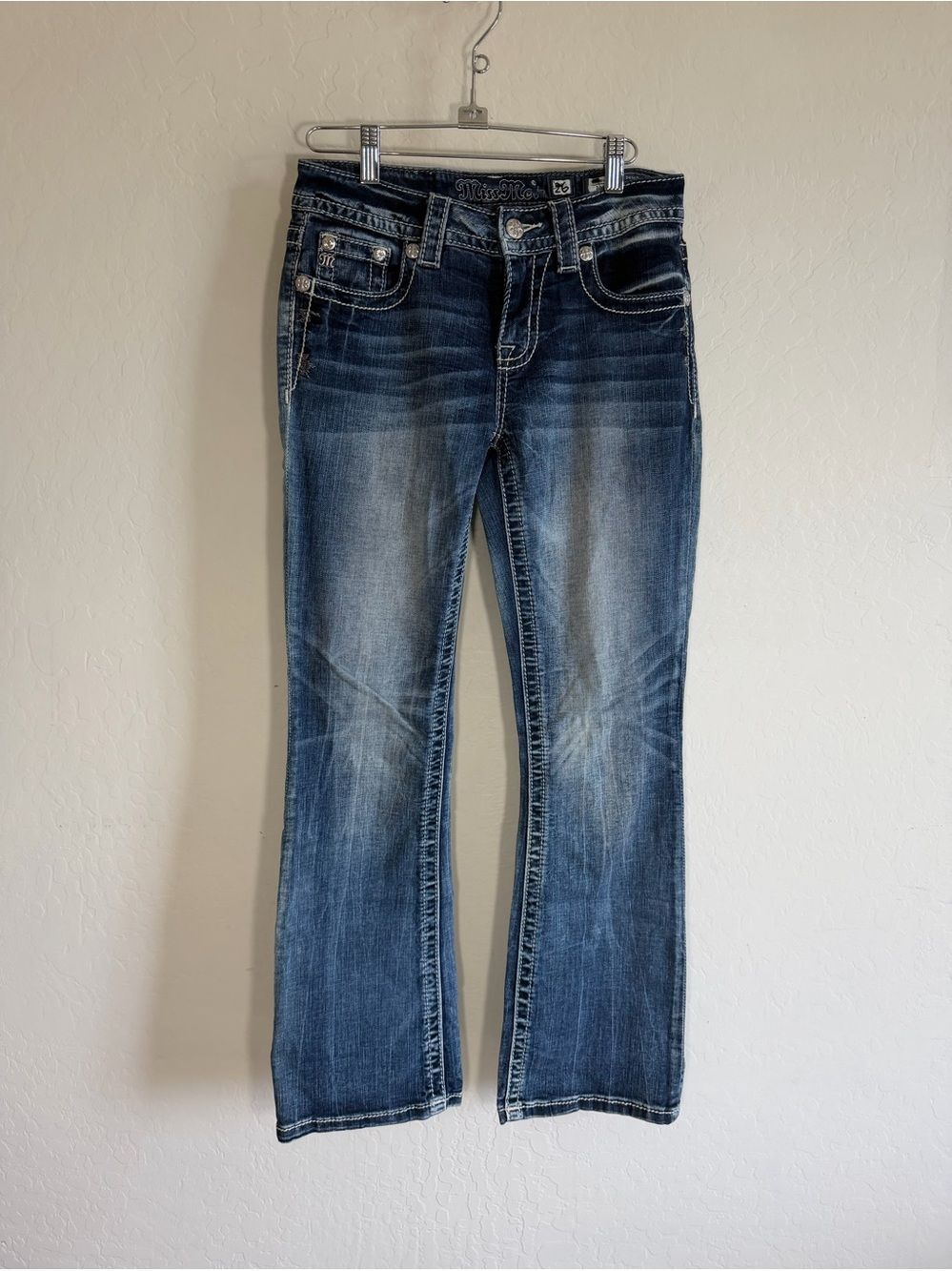 Miss Me Signature Bootcut Jeans Embroidered Rhinestone Pockets Size 26